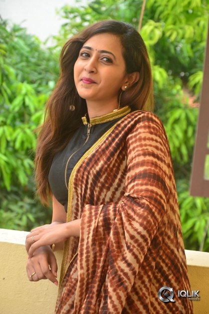 Anchor-Lasya-At-Raja-Meeru-Keka-Movie-Press-Meet